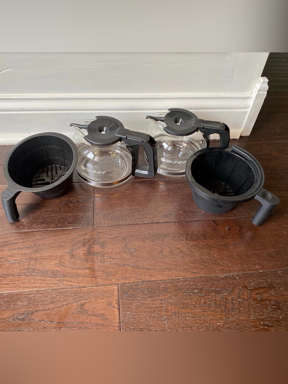 BUNN Coffee Carafe and Filter Basket Set of 2